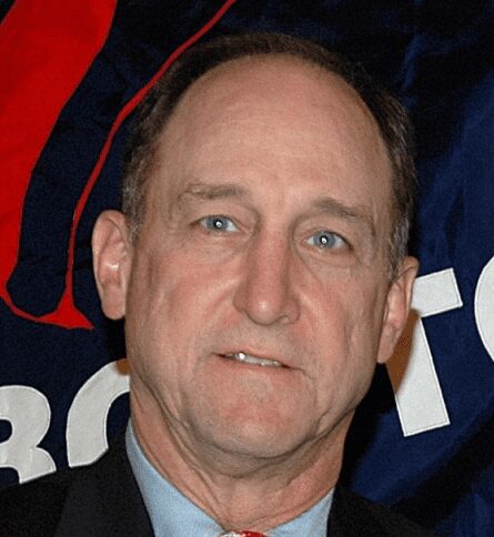 Steve Grogan